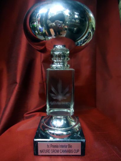 1er premio interior bio DANCEHALL. Nature Grow Cannabis Cup 2010.